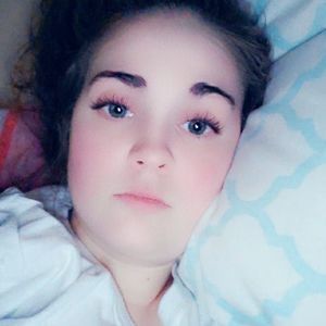 Meet your Posher, Clair